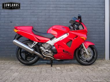 Honda VFR 800