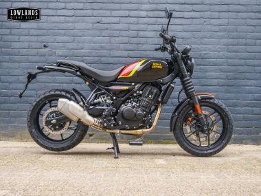 Royal-Enfield Guerrilla 450 Playa Black