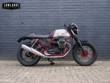 Moto Guzzi V7 Racer