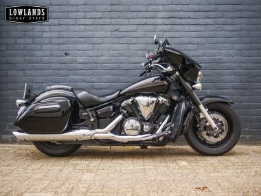 Yamaha XVS 1300A