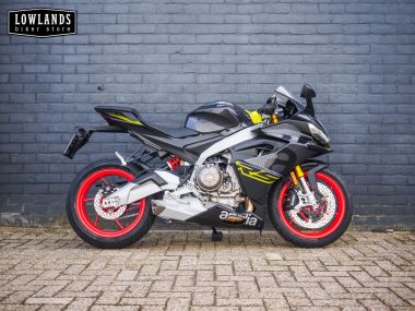 Aprilia RS 660 Venom Yellow