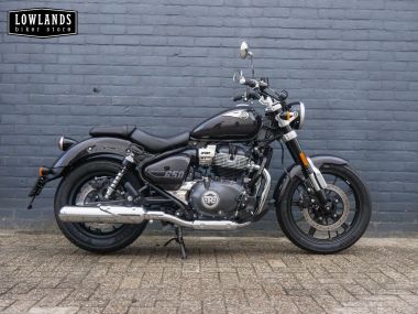Royal-Enfield Super Meteor 650