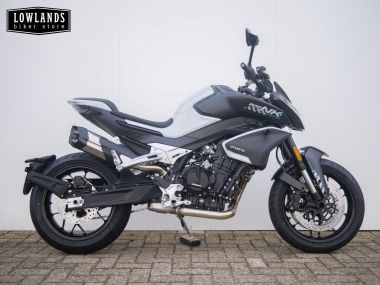 Cfmoto 675 NK Tundra Grey
