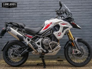 Triumph Tiger 1200 Desert Edition Crystal White