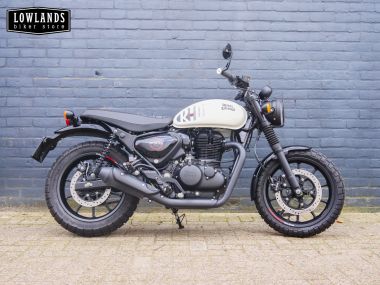 Royal-Enfield HUNTER 350 Dapper White