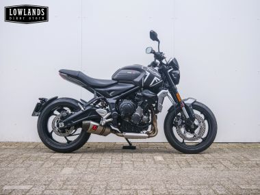 Triumph Trident 660