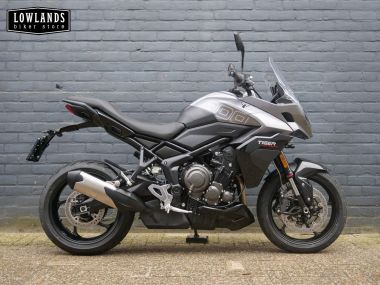 Triumph Tiger 800 Sport Sapphire Black