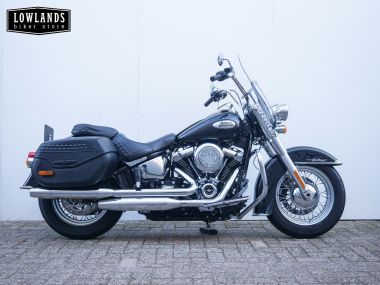 Harley-Davidson Heritage Classic 107