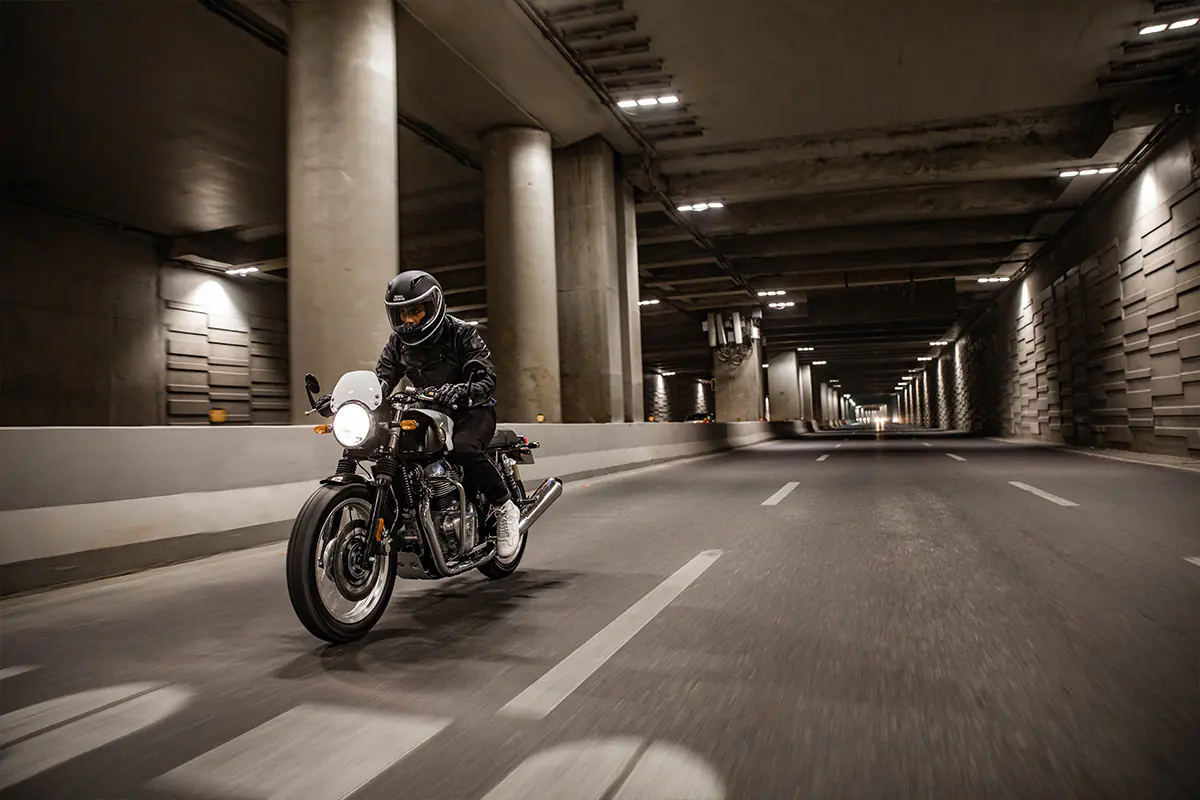 Royal Enfield Continental GT 650 lifestyle shot
